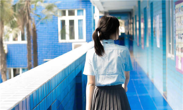 岳阳楼如何找到一个可以帮助我生孩子的女人？